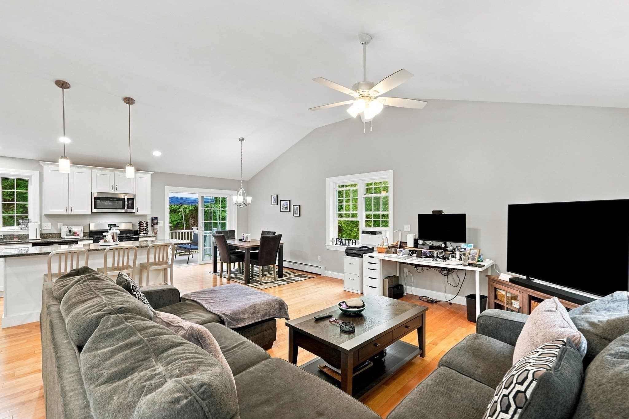 Single Family Residence at 106 Otter River Road, Gardner MA 01440, Gardner, photo 6 of 32