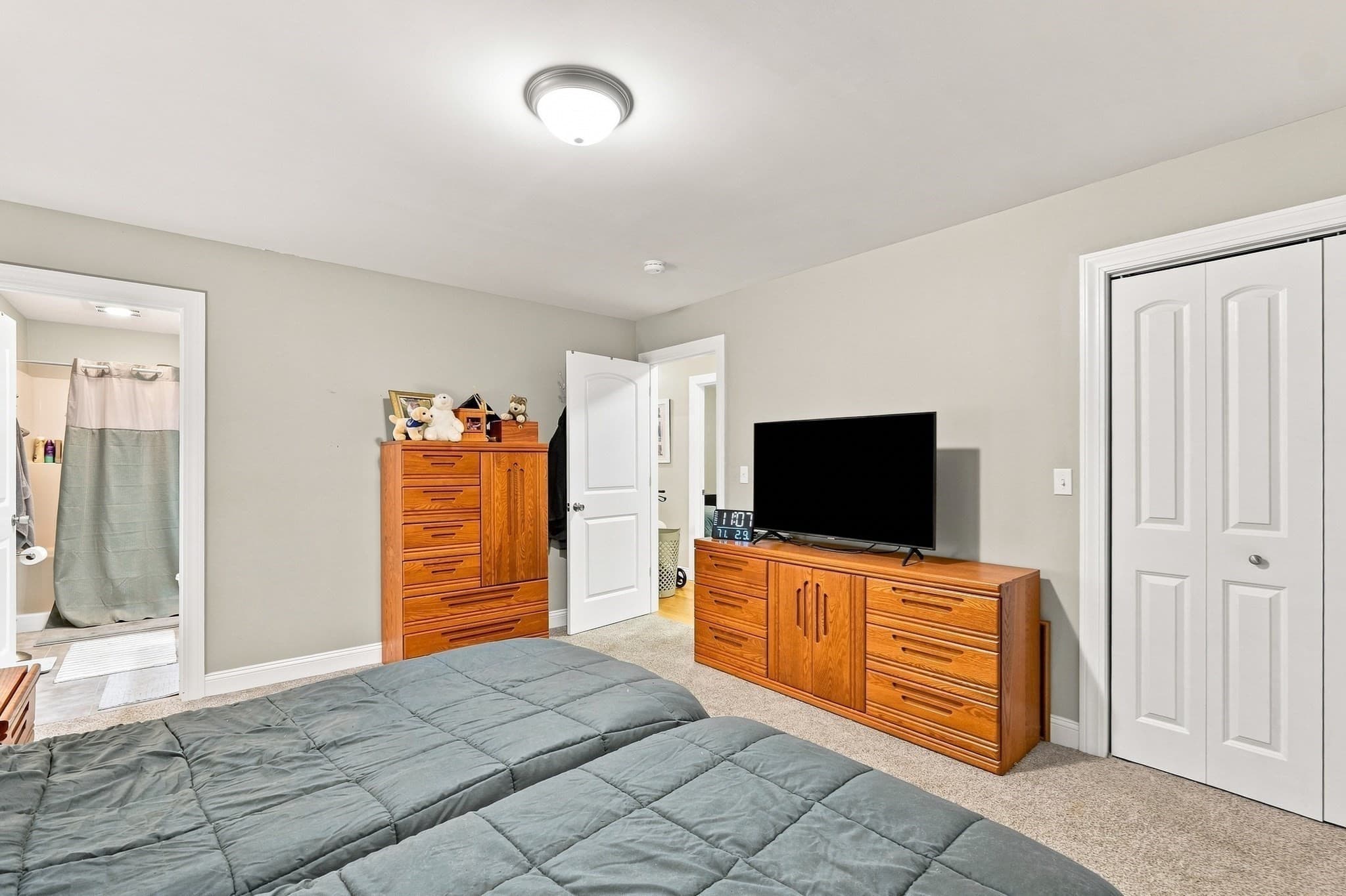 Single Family Residence at 106 Otter River Road, Gardner MA 01440, Gardner, photo 15 of 32