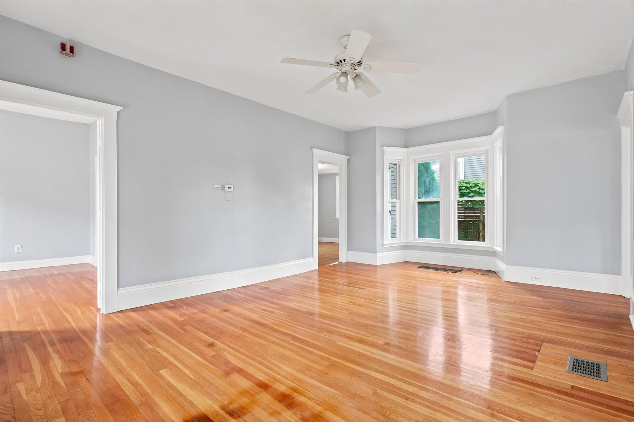 2 Family - 2 Units Up/Down at 27 High Street, Weymouth MA 02189, Weymouth, photo 10 of 40