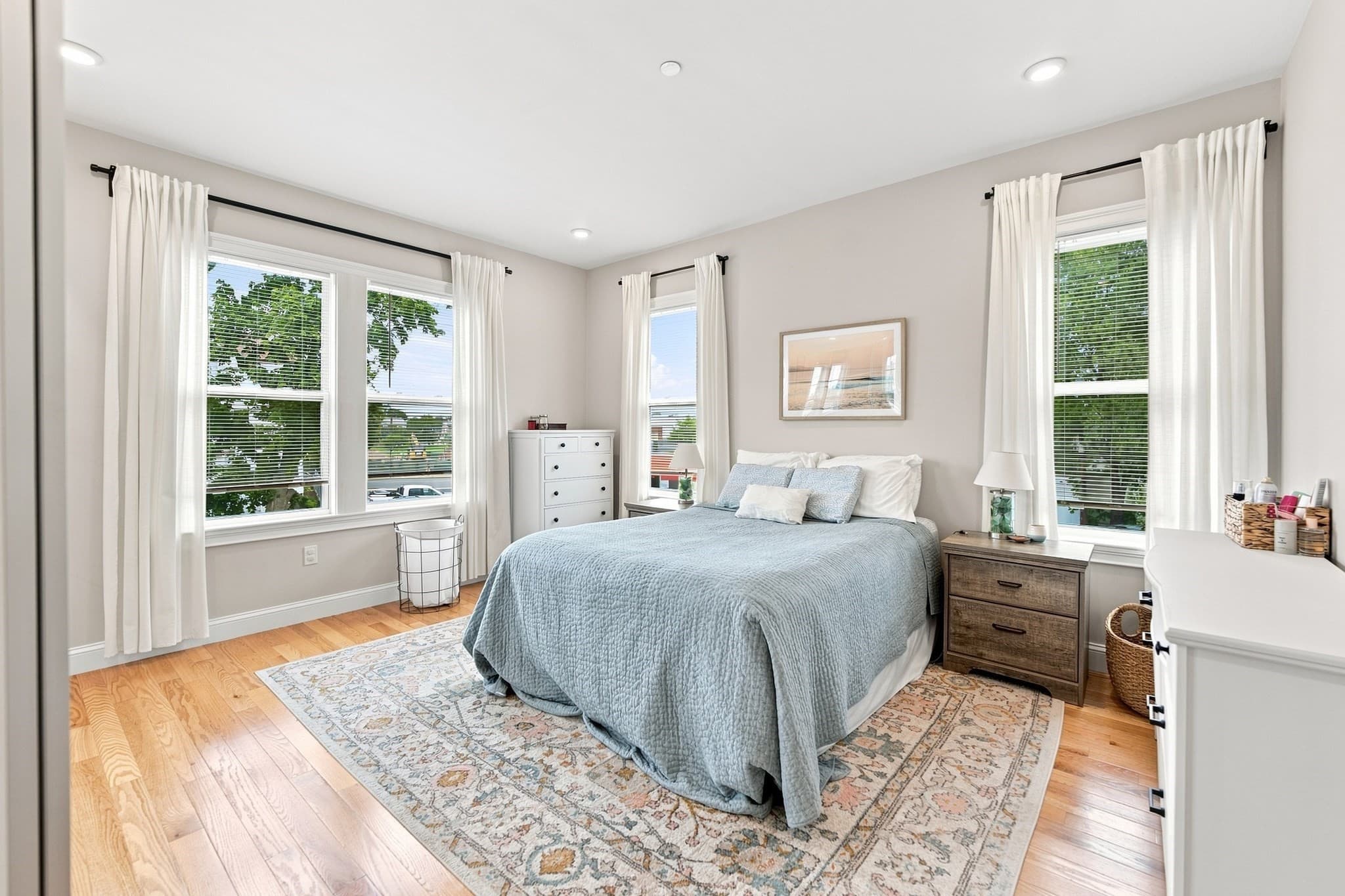 Condominium at 35 Somerset # 3A, Winthrop MA 02152, Winthrop, photo 7 of 18