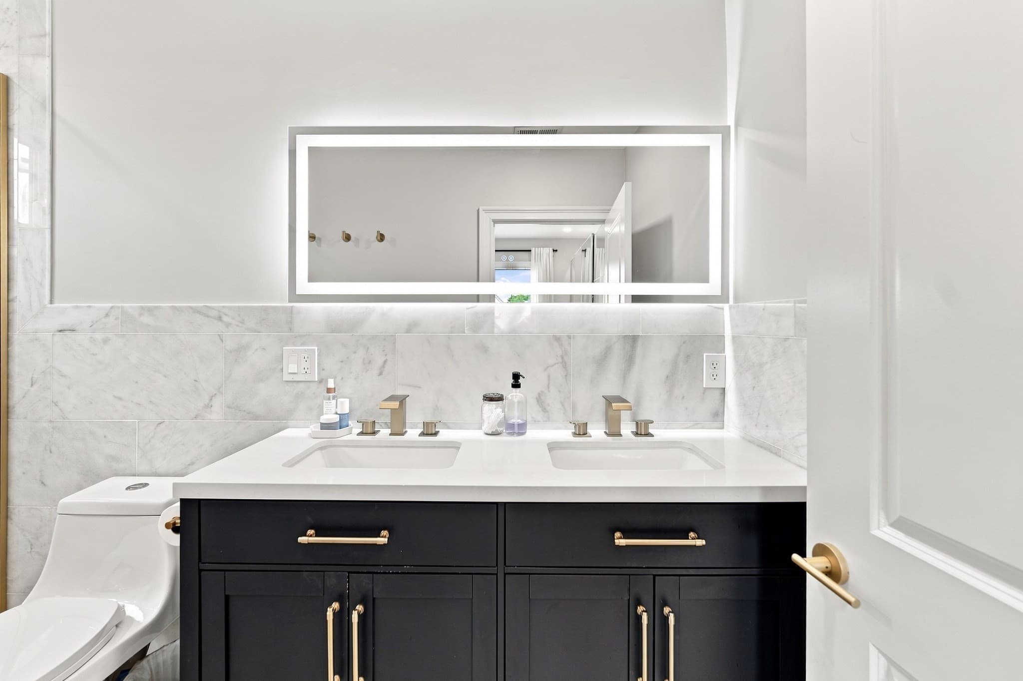 Condominium at 35 Somerset # 3A, Winthrop MA 02152, Winthrop, photo 10 of 18