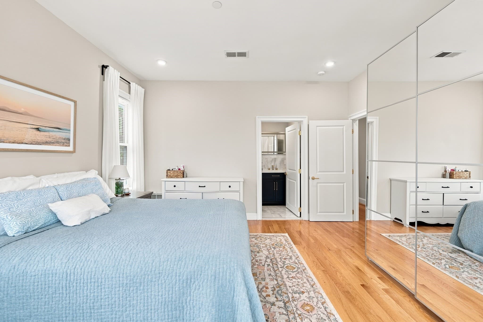 Condominium at 35 Somerset # 3A, Winthrop MA 02152, Winthrop, photo 8 of 18