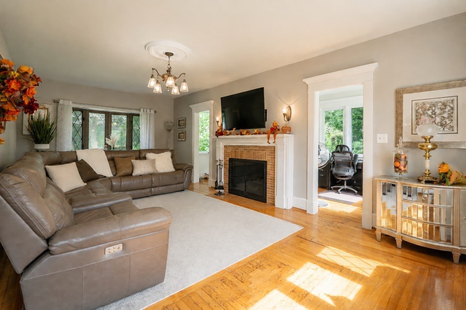 Single Family Residence at 55 Akin St, Fairhaven MA 02719, Fairhaven, photo 13 of 42