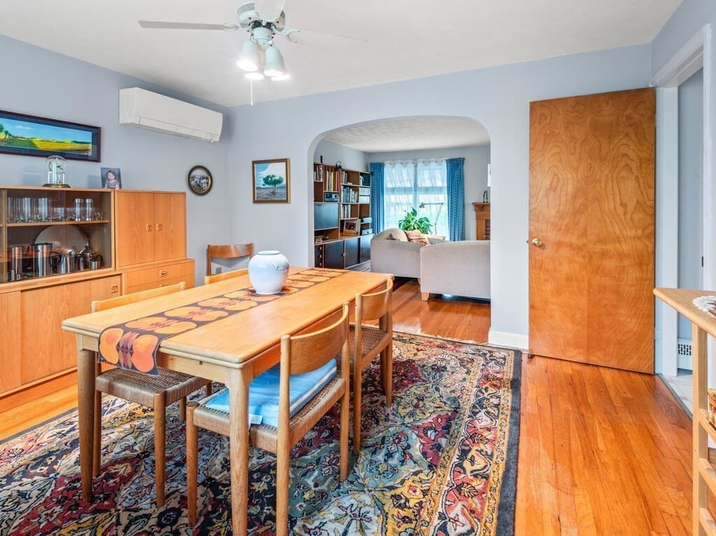 Single Family Residence at 230 Brattle St, Holden MA 01520, Holden, photo 10 of 23