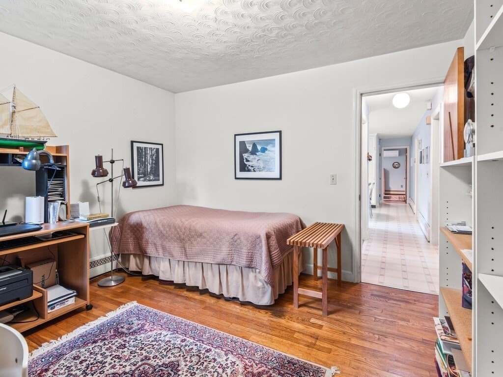 Single Family Residence at 230 Brattle St, Holden MA 01520, Holden, photo 14 of 23