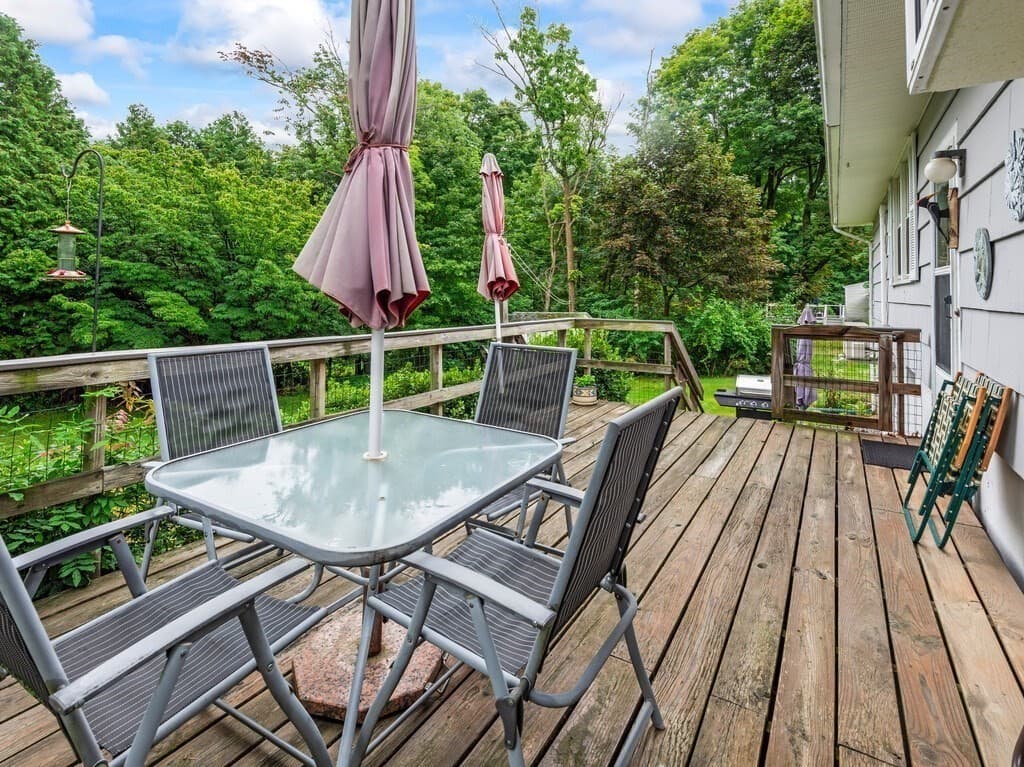 Single Family Residence at 230 Brattle St, Holden MA 01520, Holden, photo 18 of 23