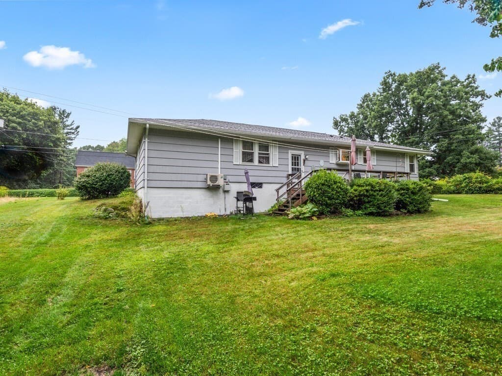 Single Family Residence at 230 Brattle St, Holden MA 01520, Holden, photo 21 of 23
