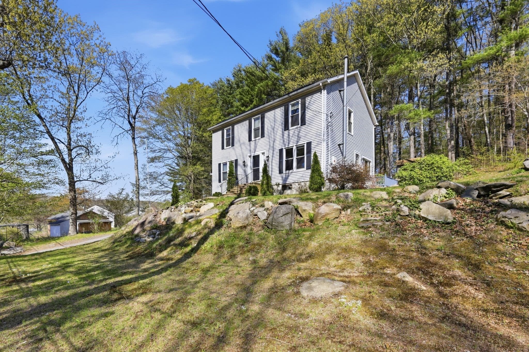 Single Family Residence at 66 Buttonwood Avenue, Sutton MA 01590, Sutton, photo 7 of 42