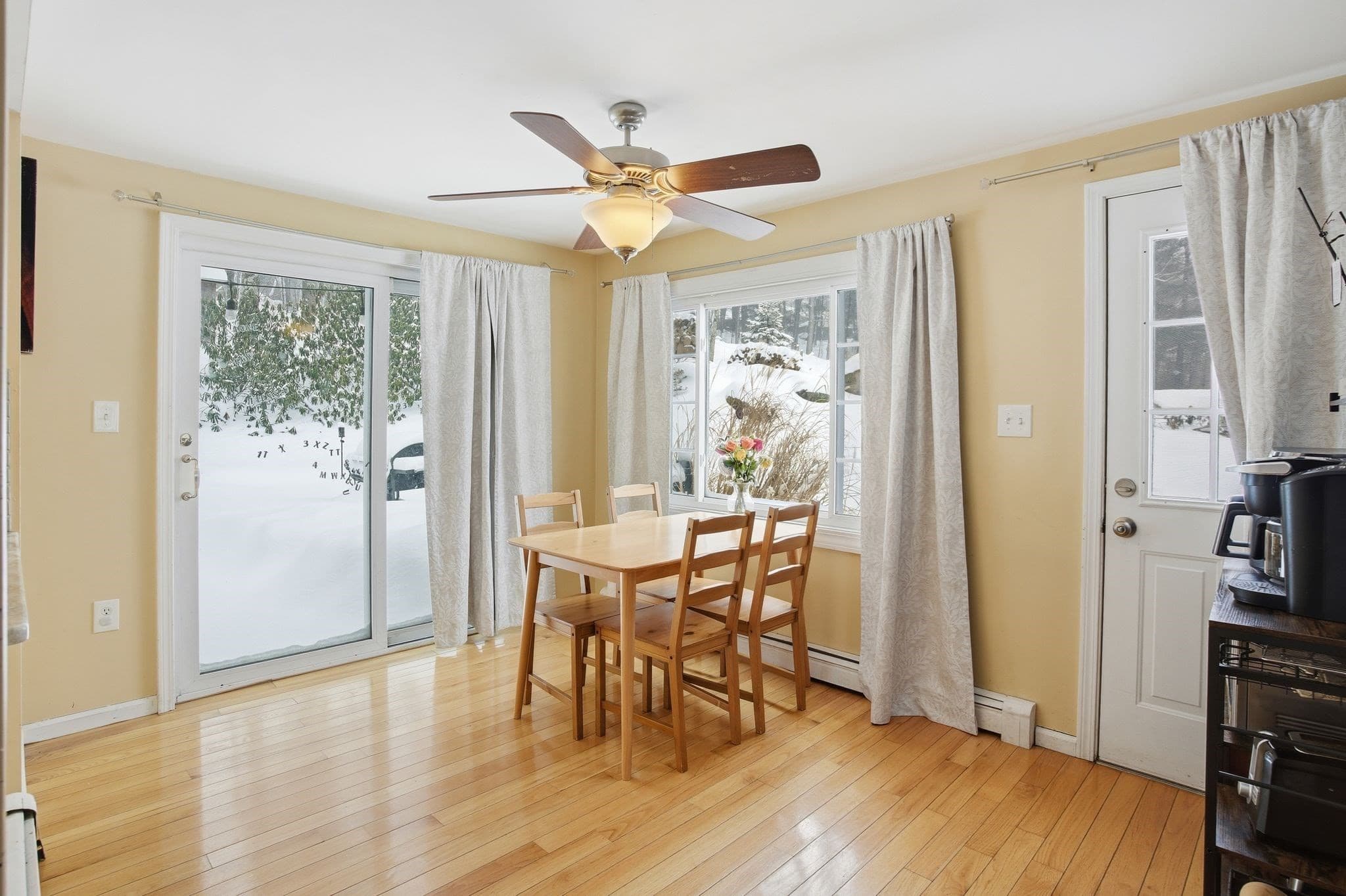 Single Family Residence at 66 Buttonwood Avenue, Sutton MA 01590, Sutton, photo 14 of 42