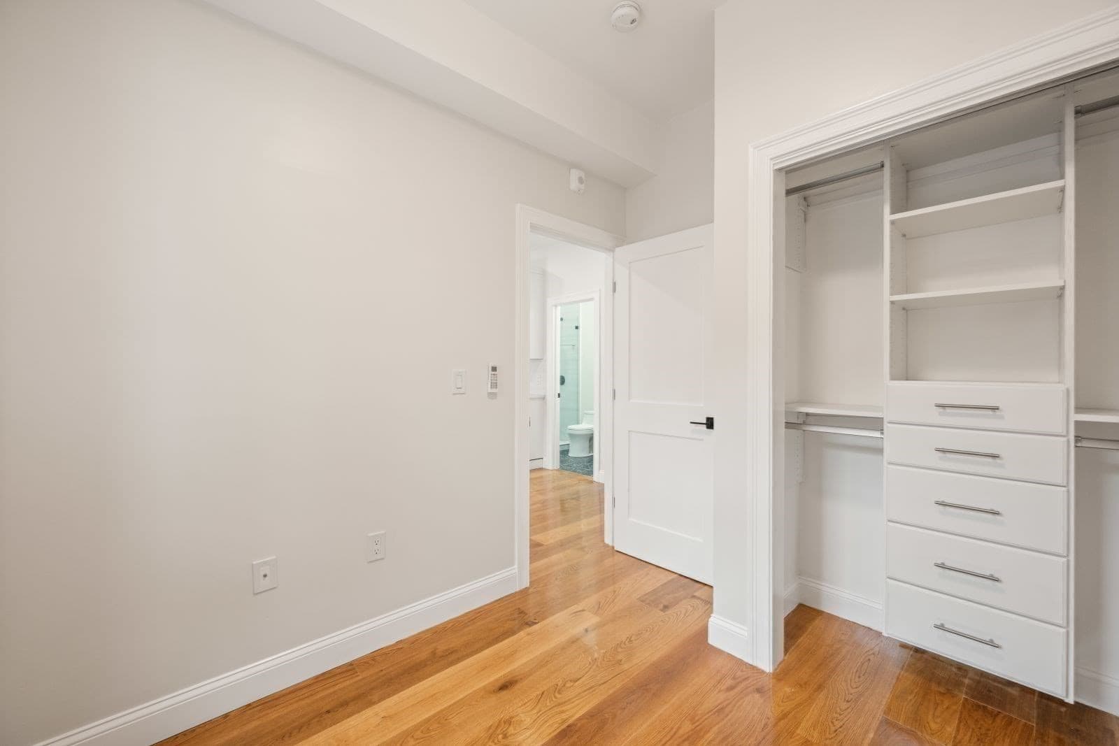 Condominium at 166-168 Salem Street # 7, Boston MA 02113, Boston, photo 16 of 25