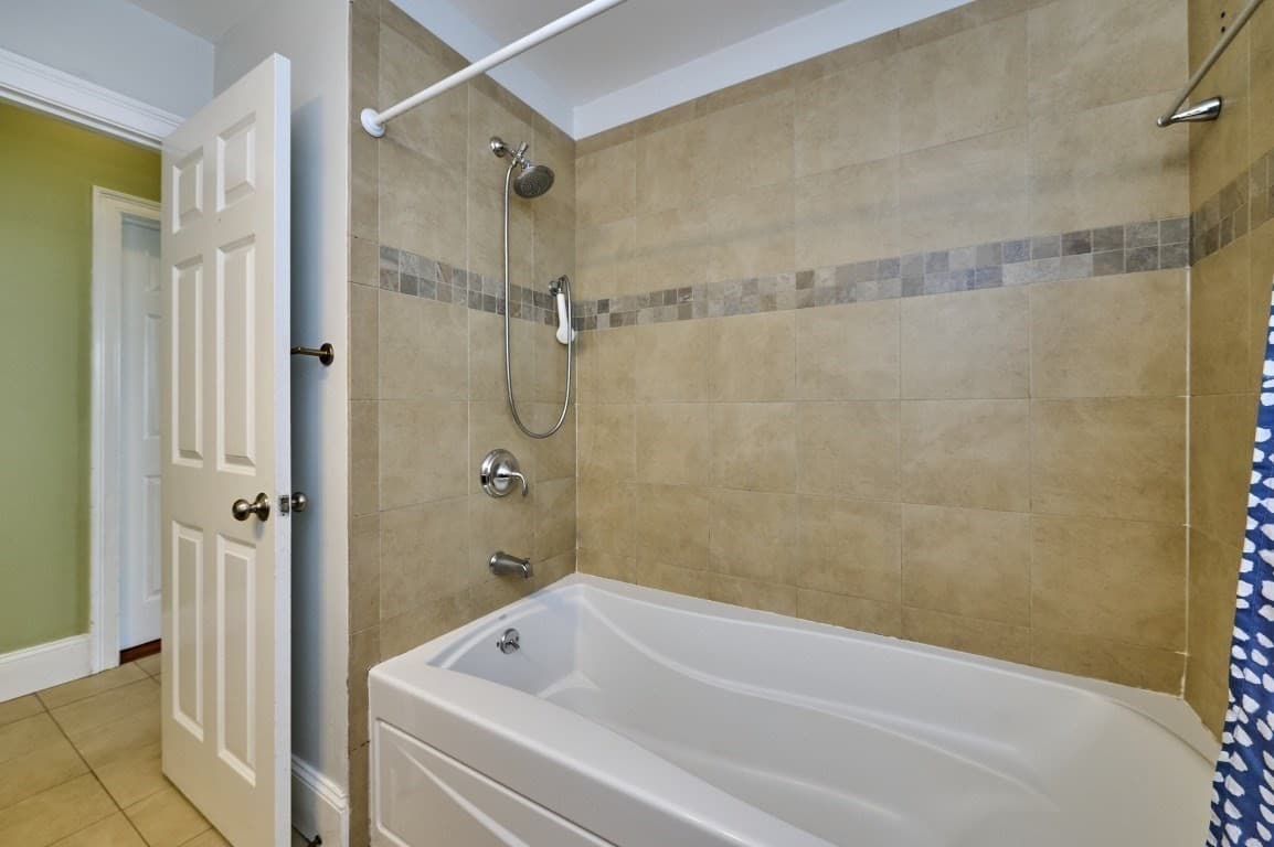 Condominium at 1098 Bennington St # 2, Boston MA 02128, Boston, photo 21 of 26