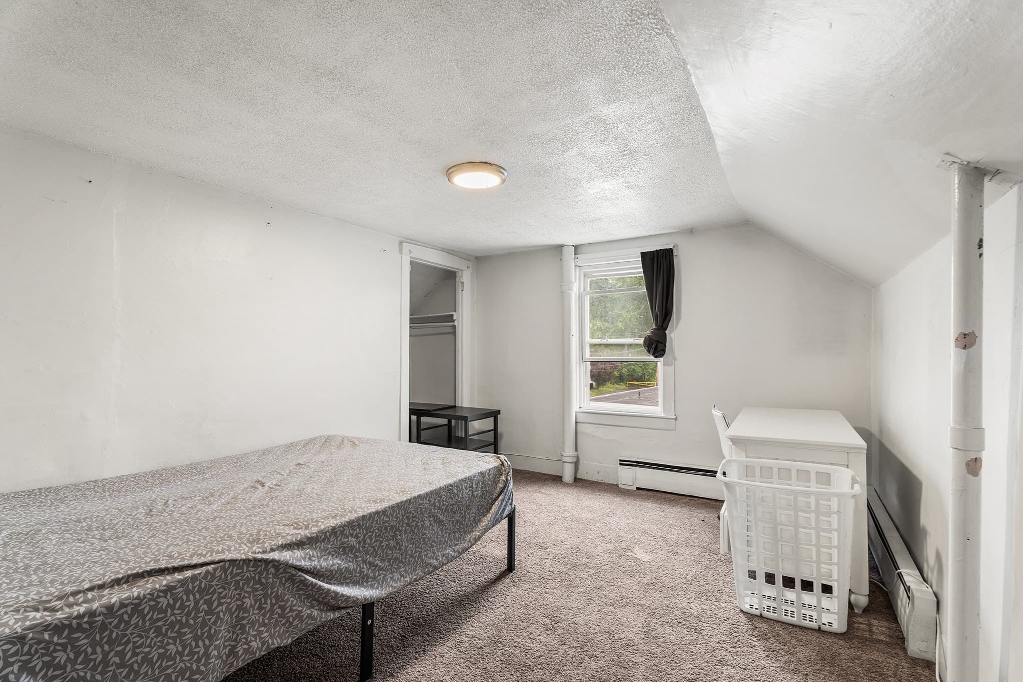 Multi Family at 163-165 Central St, Leominster MA 01453, Leominster, photo 14 of 26