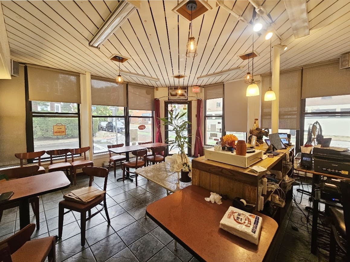 93 Beacon St, Somerville MA 02143