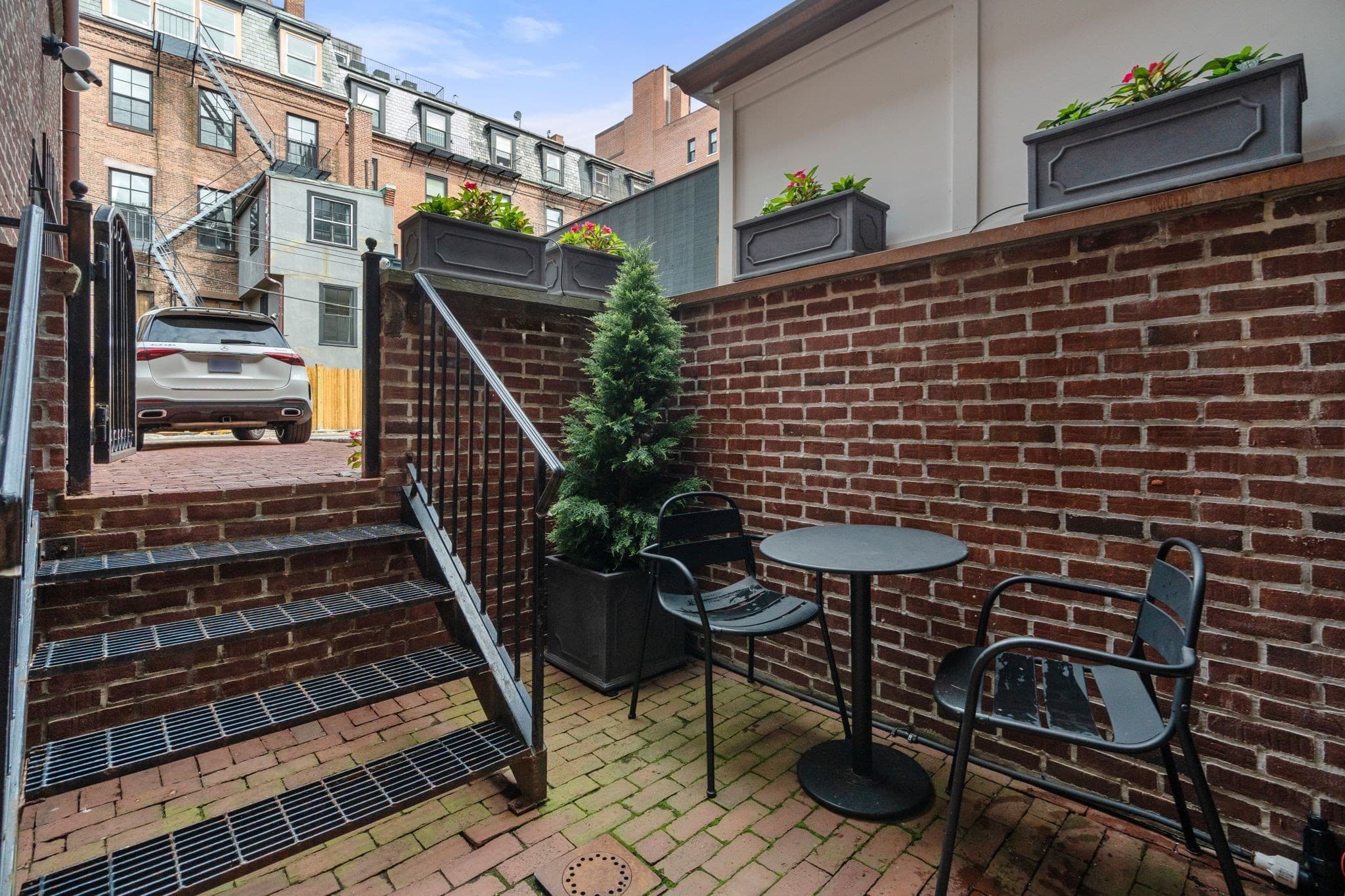 Condominium at 341 Marlborough Street # 1, Boston MA 02115, photo 18 of 23