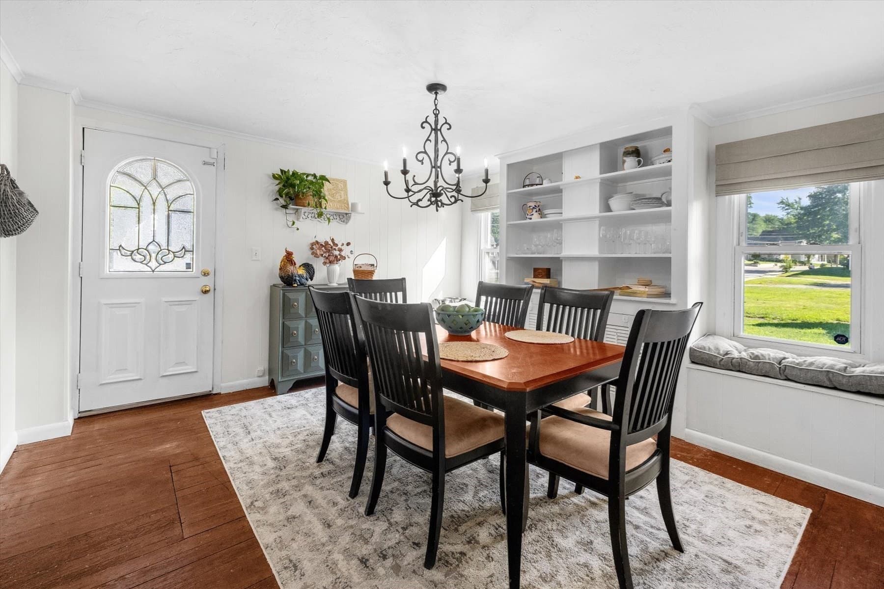 Single Family Residence at 77 South St, Plymouth MA 02360, photo 4 of 18