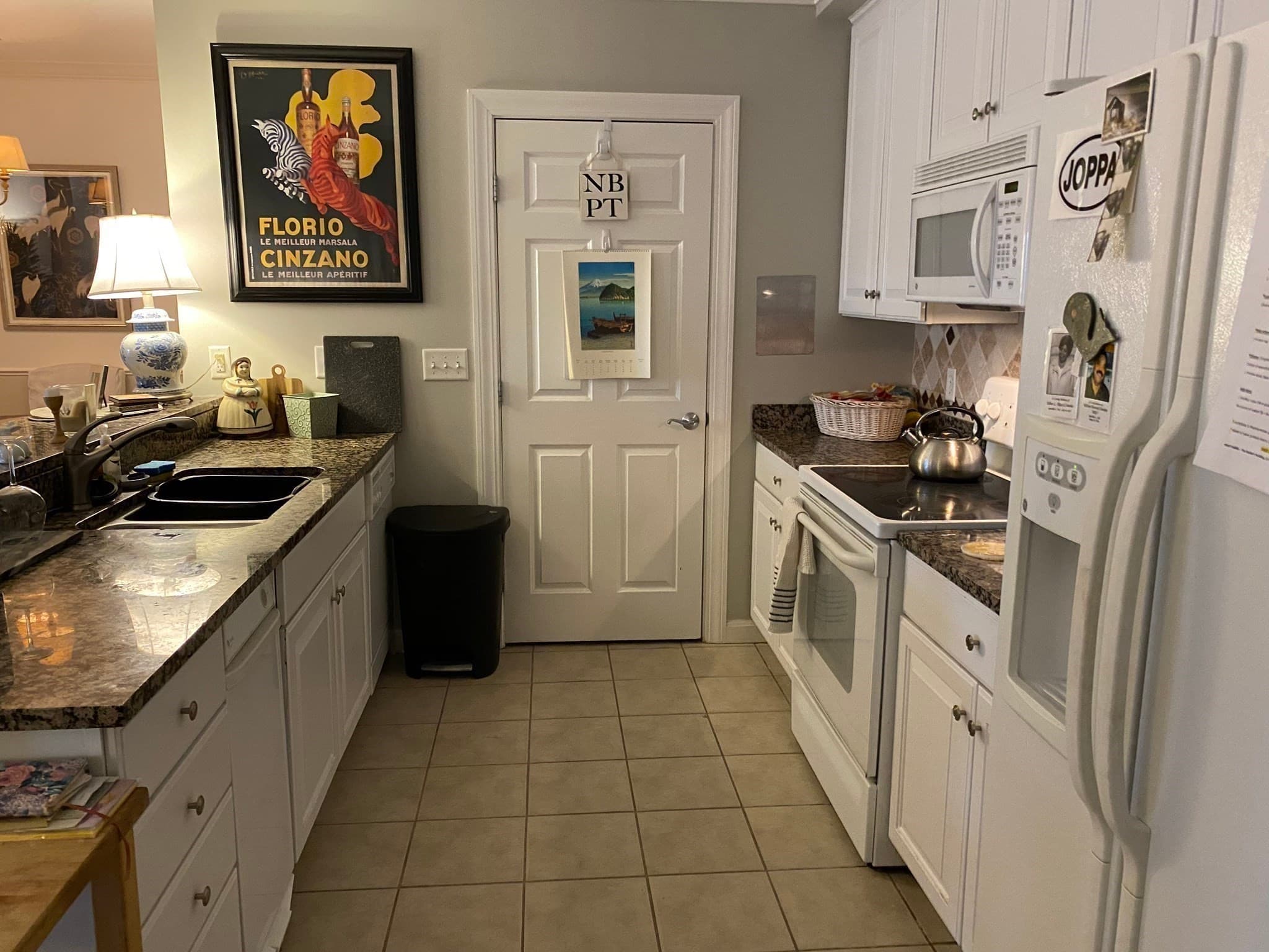 Condominium at 5 Woodman Way # B, Newburyport MA 01950, Newburyport, photo 5 of 12