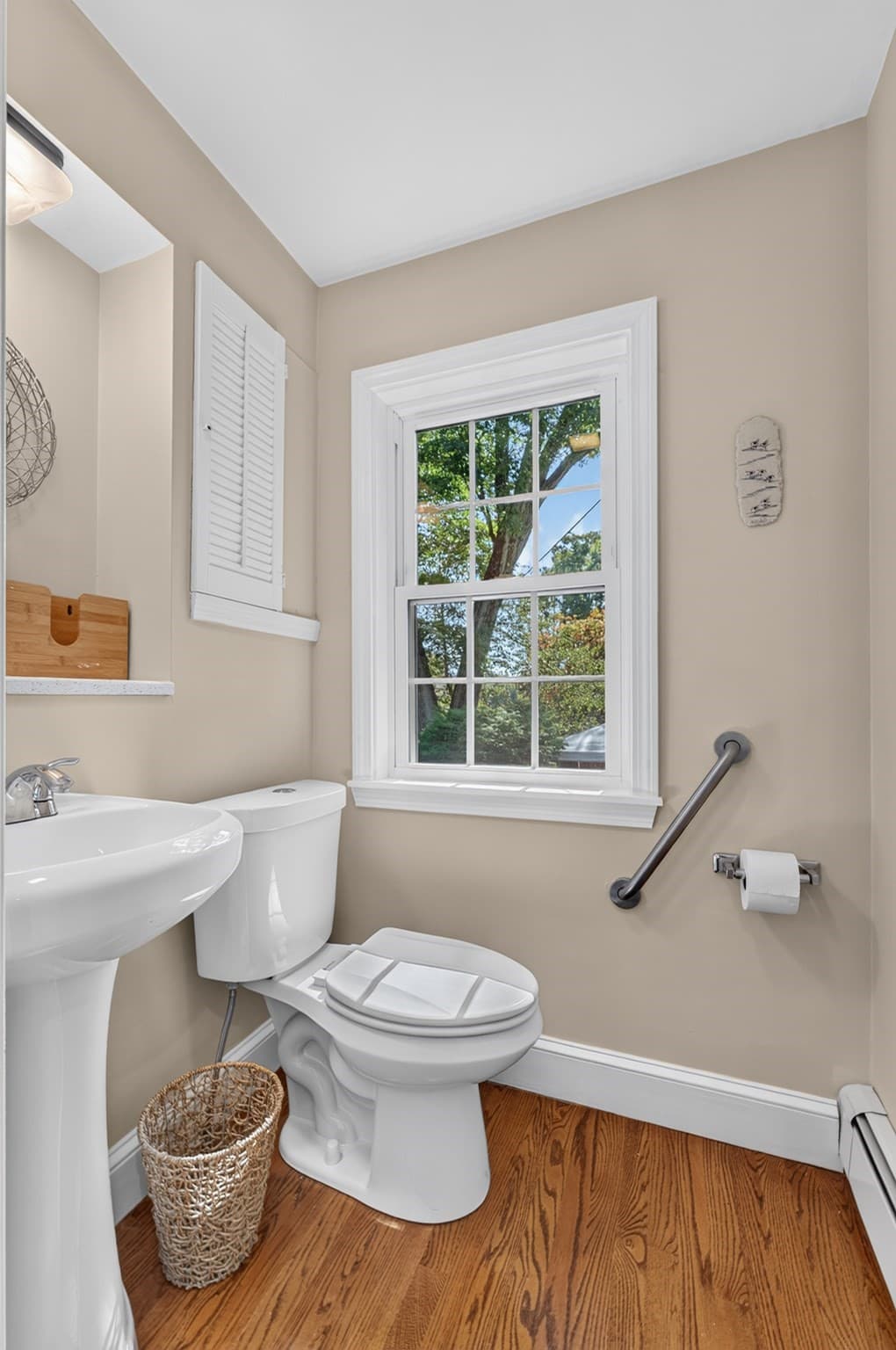 Single Family Residence at 8 Wampum Path, Wayland MA 01778, Wayland, photo 13 of 41