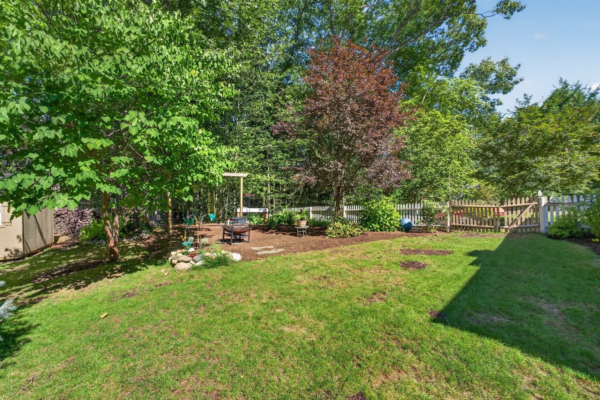 Single Family Residence at 8 Wampum Path, Wayland MA 01778, Wayland, photo 30 of 41