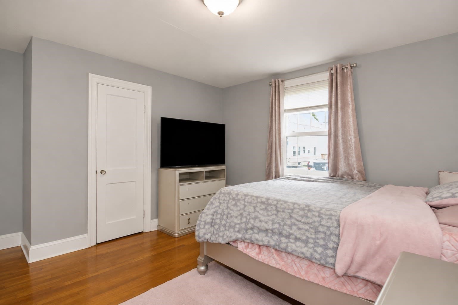 2 Family - 2 Units Up/Down at 3 Oakwood Ave, Lawrence MA 01841, Lawrence, photo 10 of 32