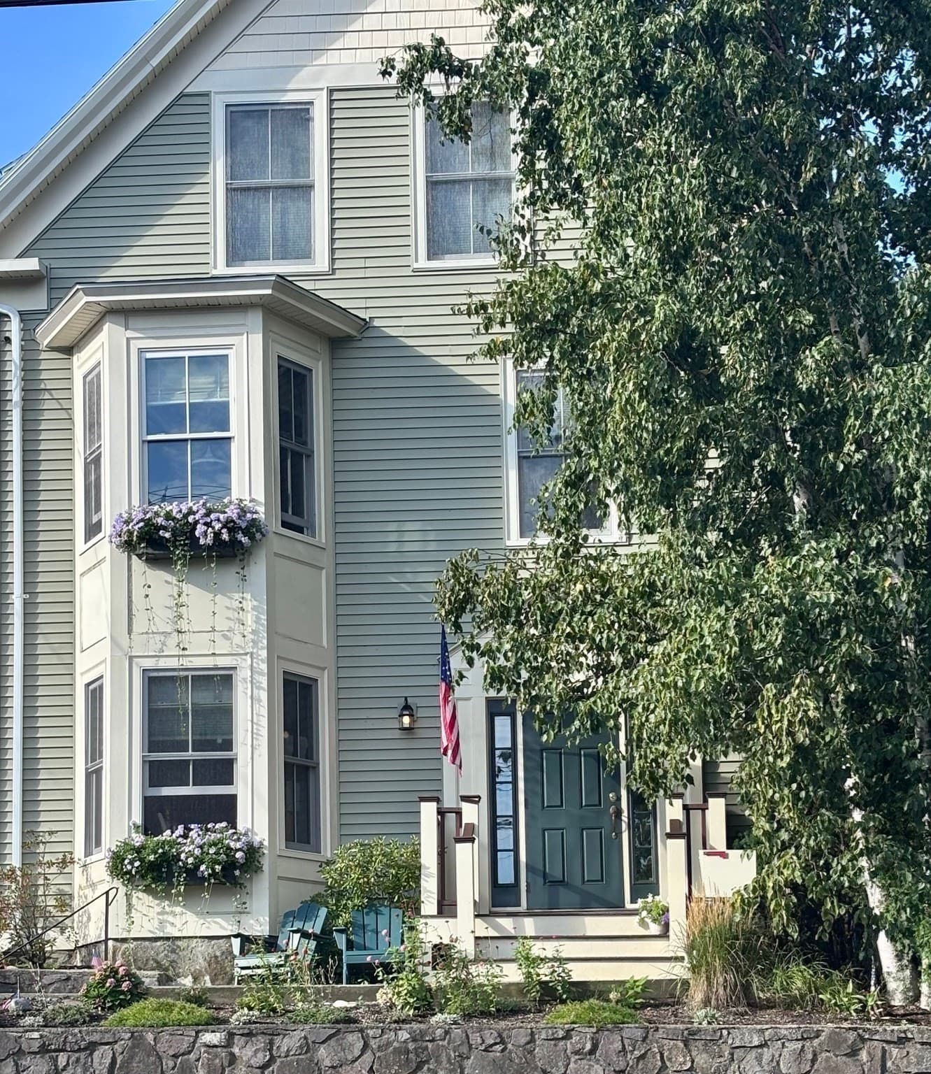 Condominium at 26 Village St # 2, Marblehead MA 01945, Marblehead, photo 3 of 25