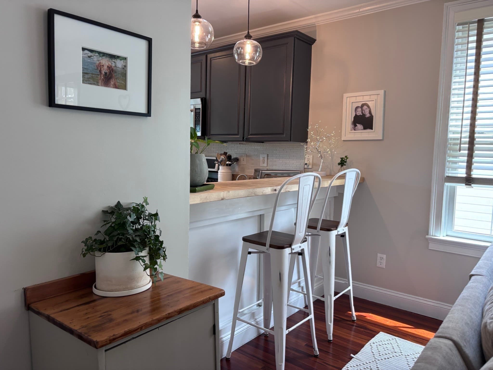 Condominium at 26 Village St # 2, Marblehead MA 01945, Marblehead, photo 9 of 25