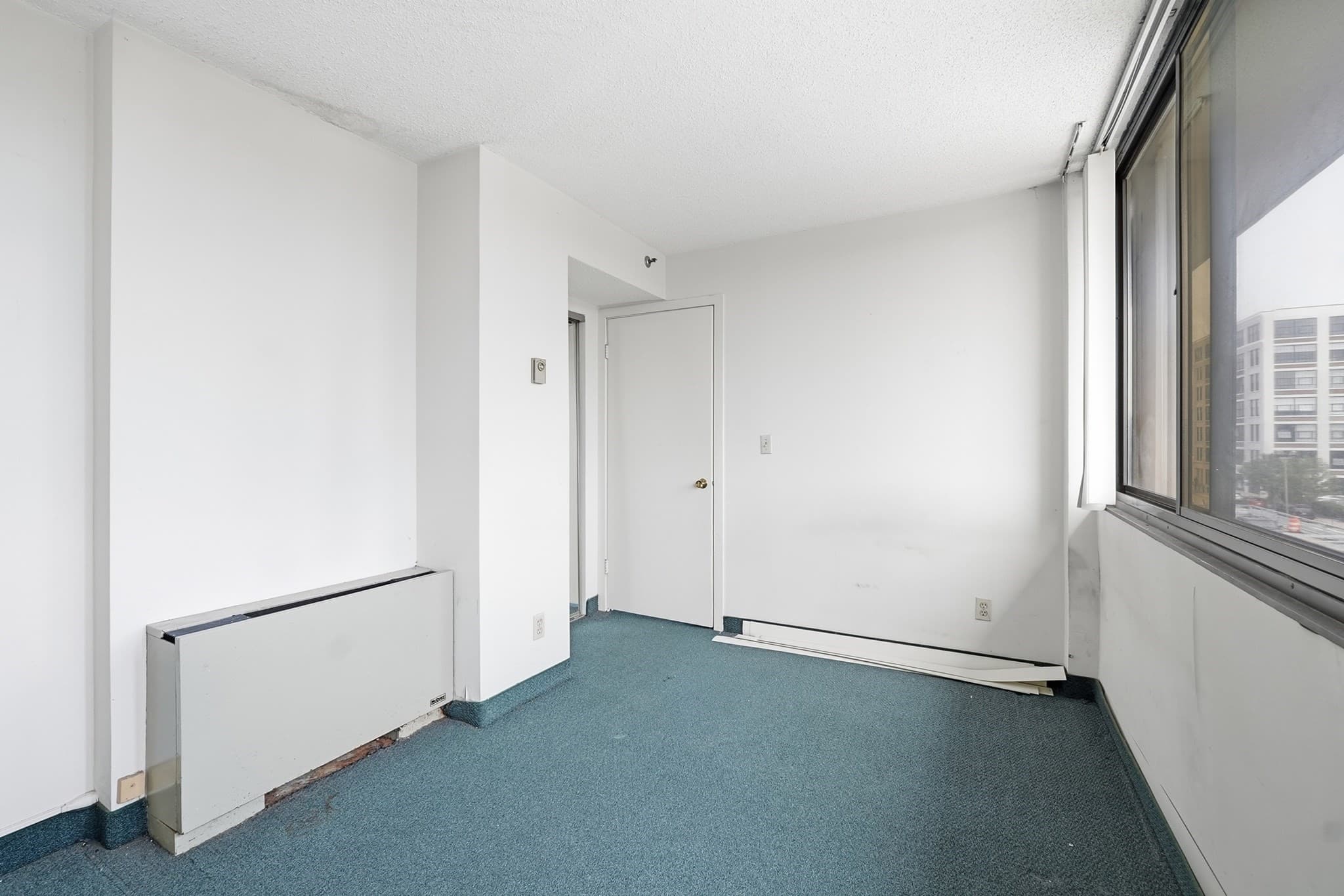 Condominium at 70 Southbridge St # 402, Worcester MA 01608, Worcester, photo 27 of 32