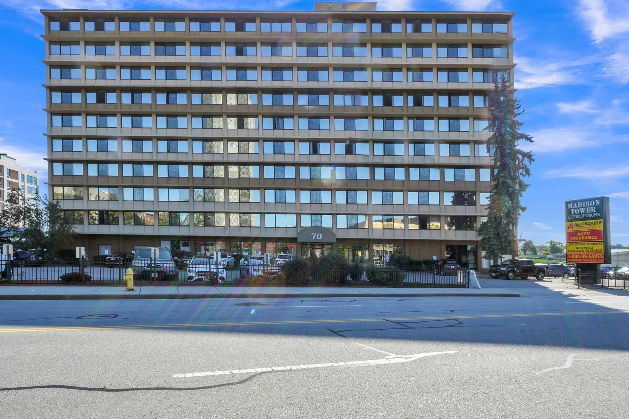 Condominium at 70 Southbridge St # 402, Worcester MA 01608, Worcester, photo 4 of 32
