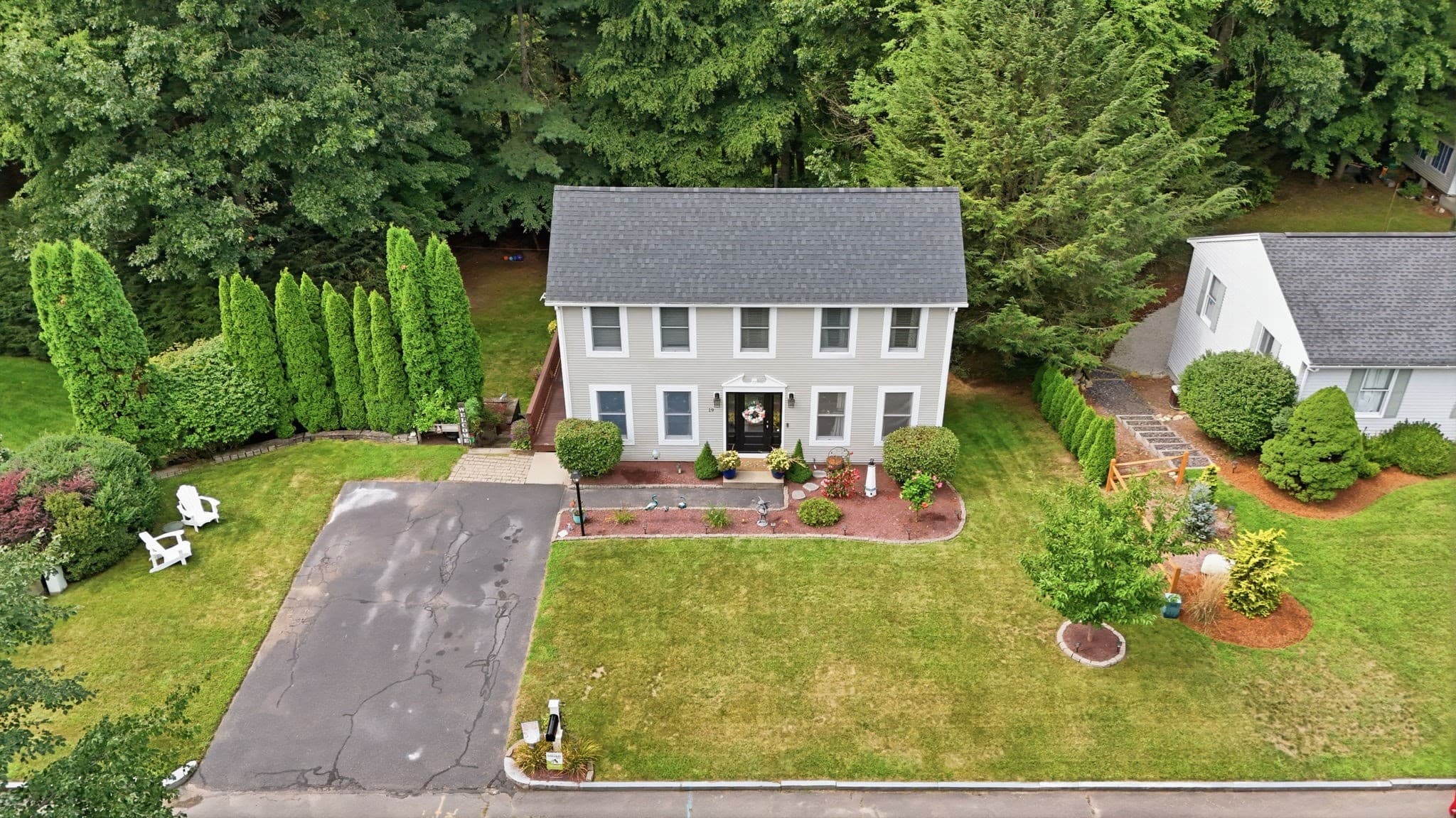 Single Family Residence at 19 Stephanie Cir, Springfield MA 01129, Springfield, photo 6 of 41