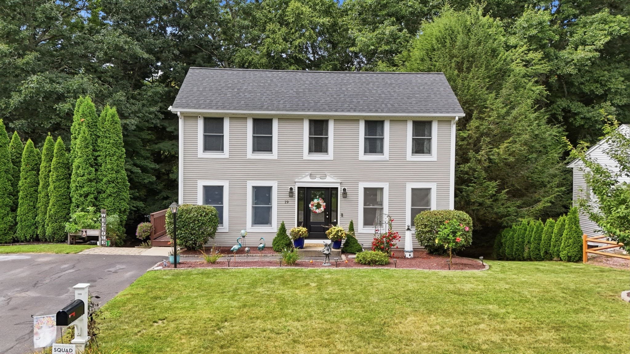 Single Family Residence at 19 Stephanie Cir, Springfield MA 01129, Springfield, photo 5 of 41