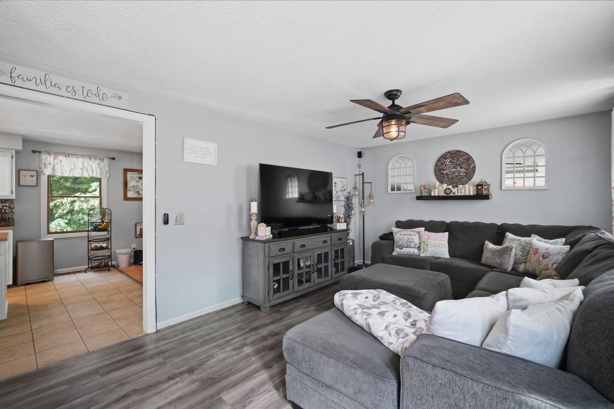 Single Family Residence at 19 Stephanie Cir, Springfield MA 01129, Springfield, photo 14 of 41