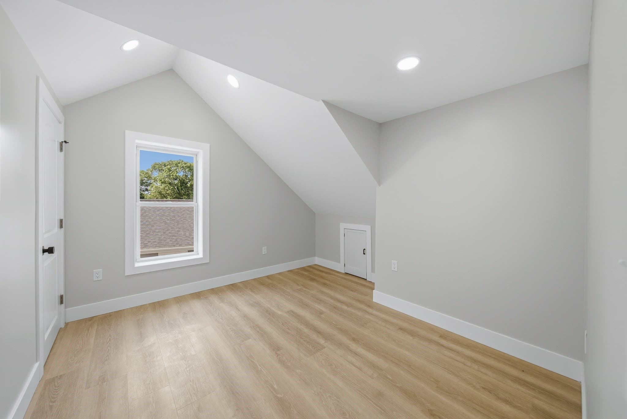 Single Family Residence at 31 Chippewa Dr, Wareham MA 02532, Wareham, photo 22 of 36