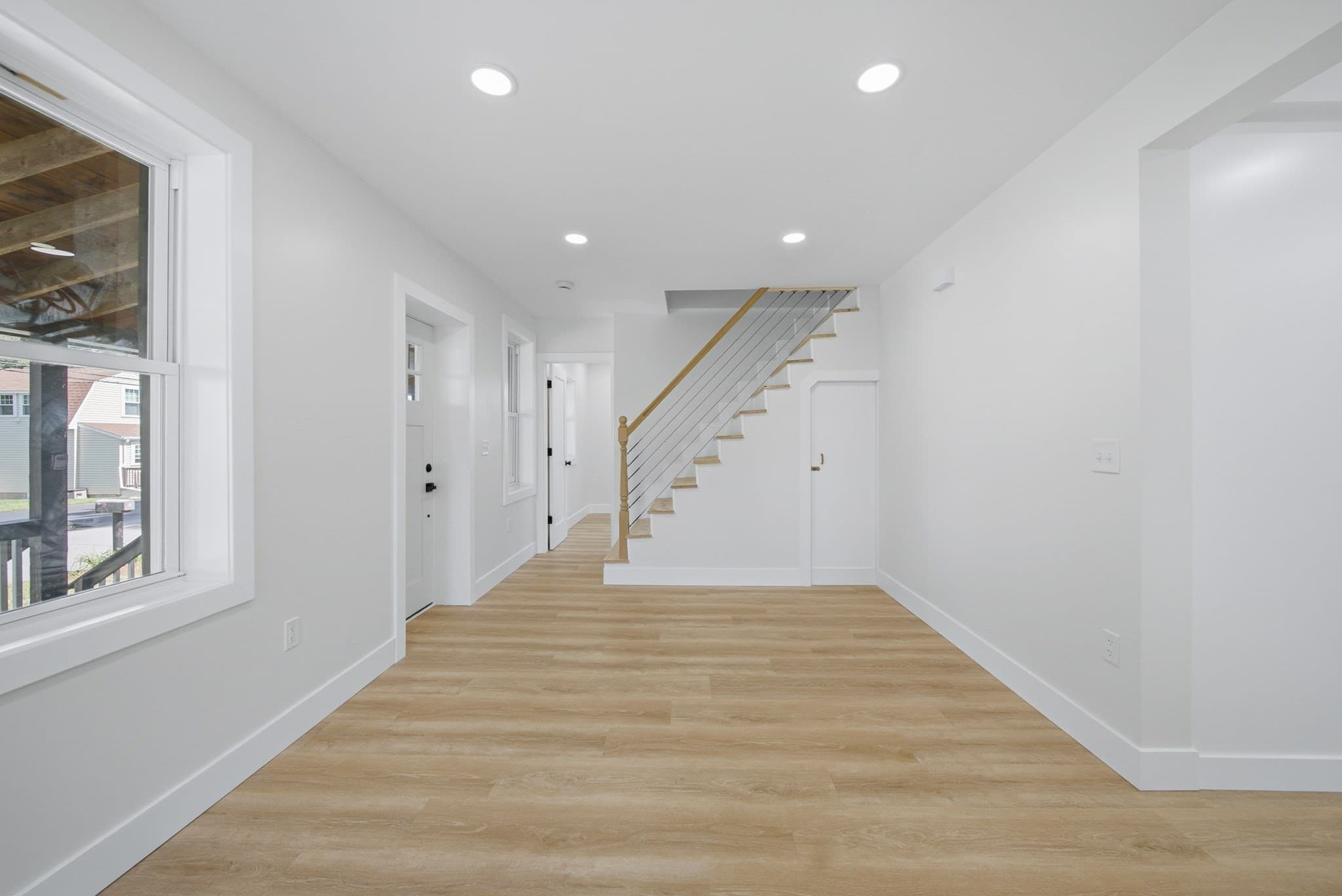 Single Family Residence at 31 Chippewa Dr, Wareham MA 02532, Wareham, photo 7 of 36