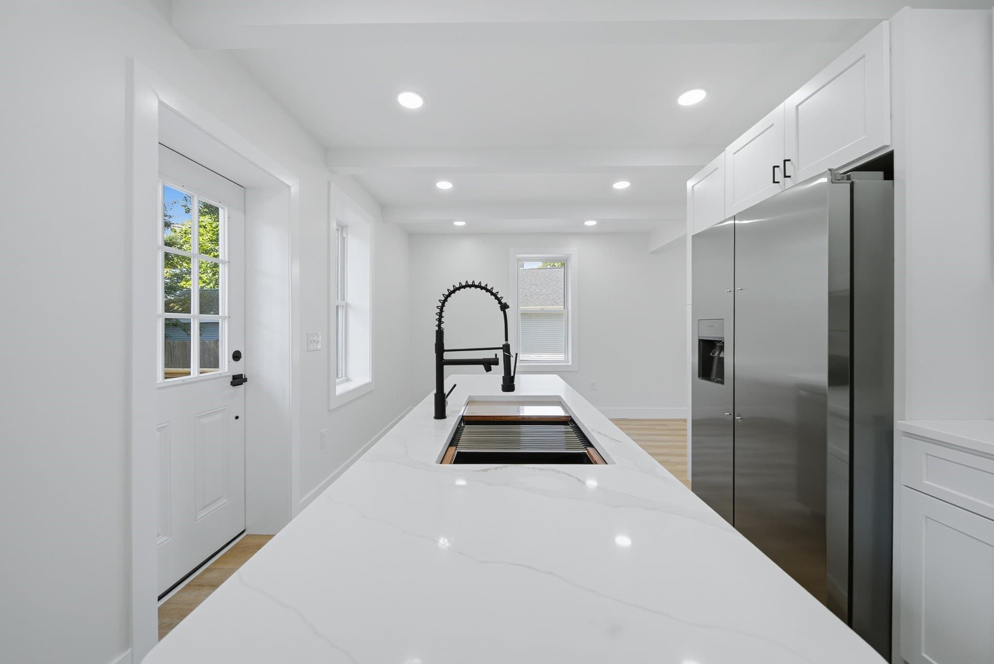 Single Family Residence at 31 Chippewa Dr, Wareham MA 02532, Wareham, photo 11 of 36