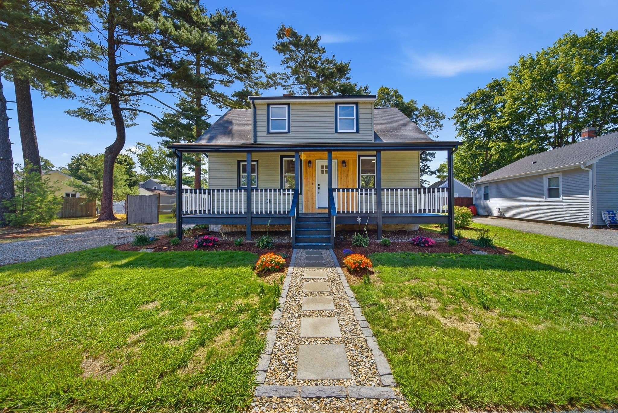 Single Family Residence at 31 Chippewa Dr, Wareham MA 02532, Wareham, photo 4 of 36
