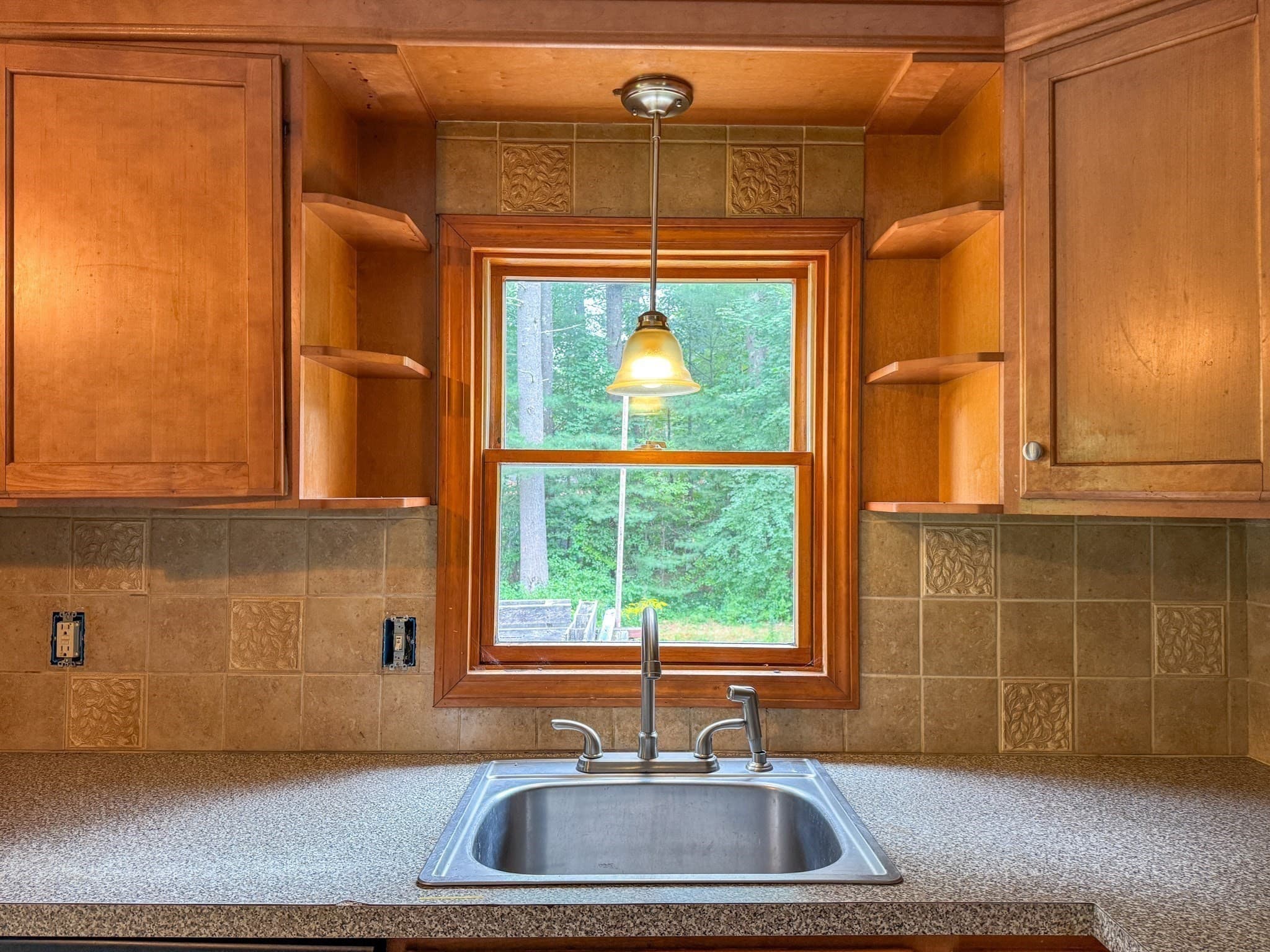 Single Family Residence at 66 S Harbor Rd, Townsend MA 01469, Townsend, photo 7 of 36