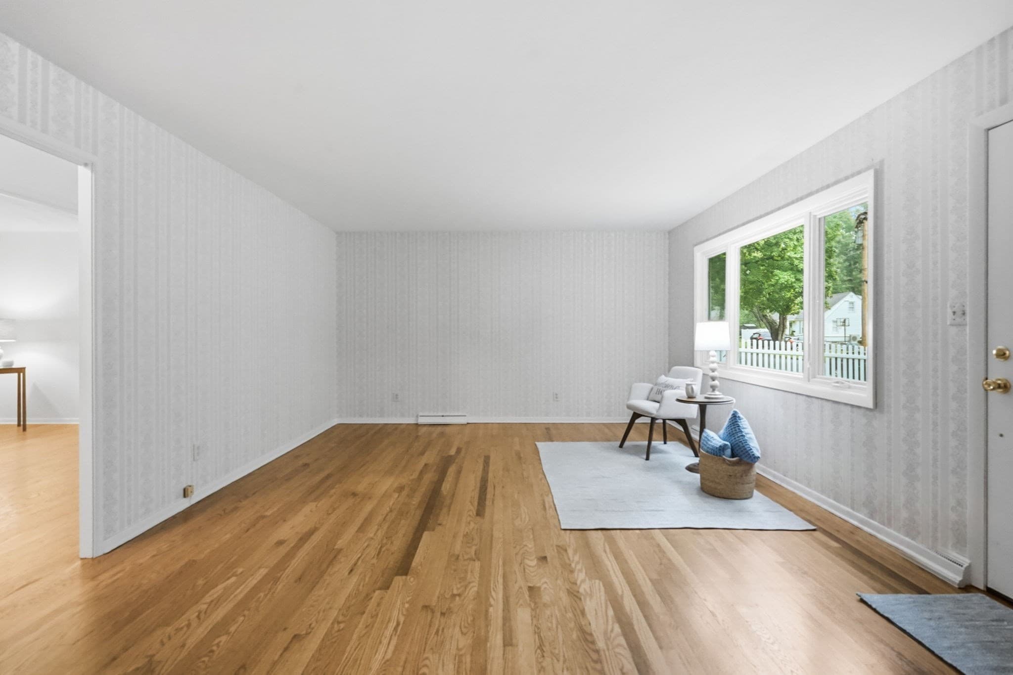 Single Family Residence at 161 Wolcott Ave, West Springfield MA 01089, West Springfield, photo 6 of 42