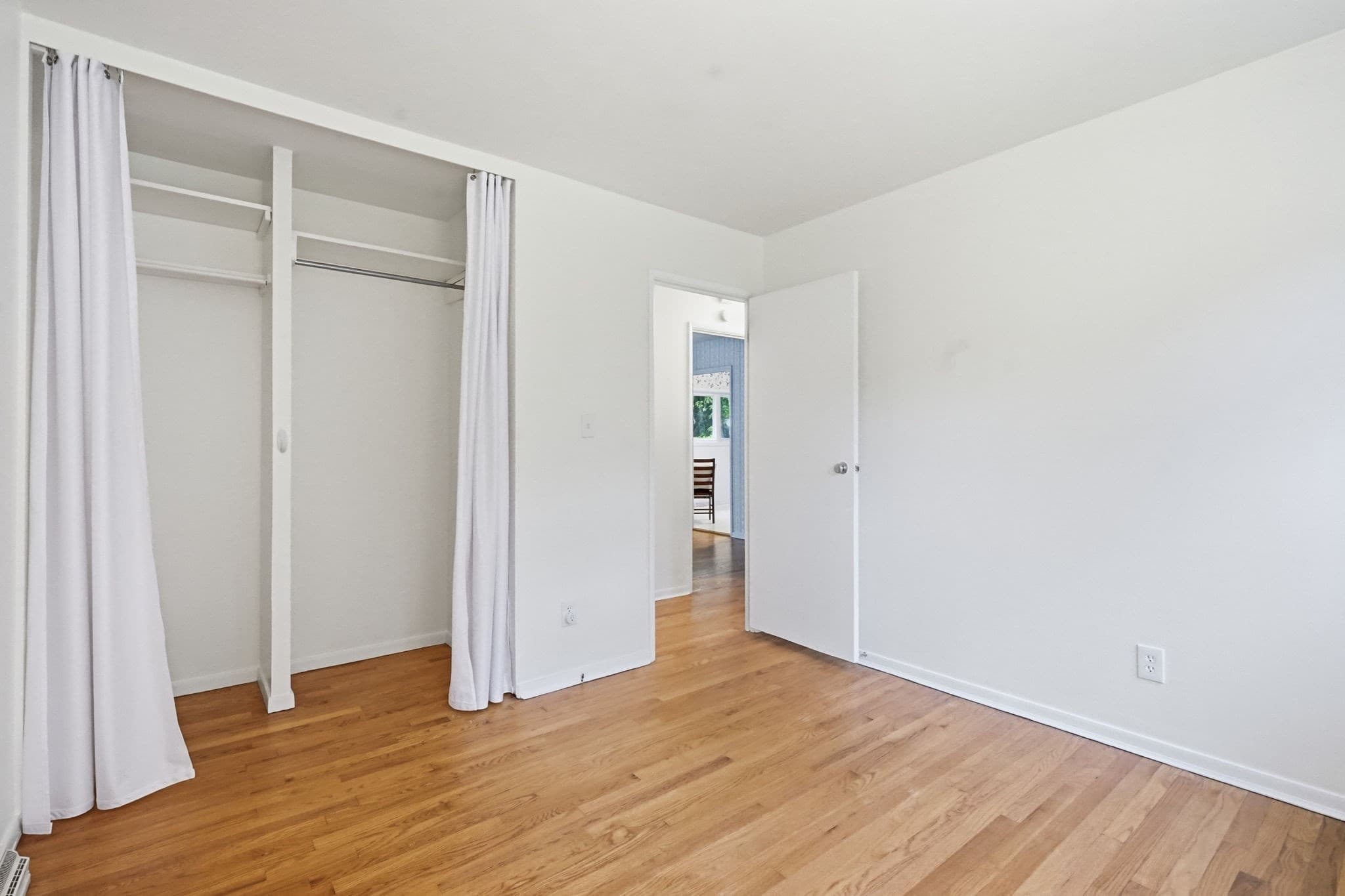 Single Family Residence at 161 Wolcott Ave, West Springfield MA 01089, West Springfield, photo 19 of 42