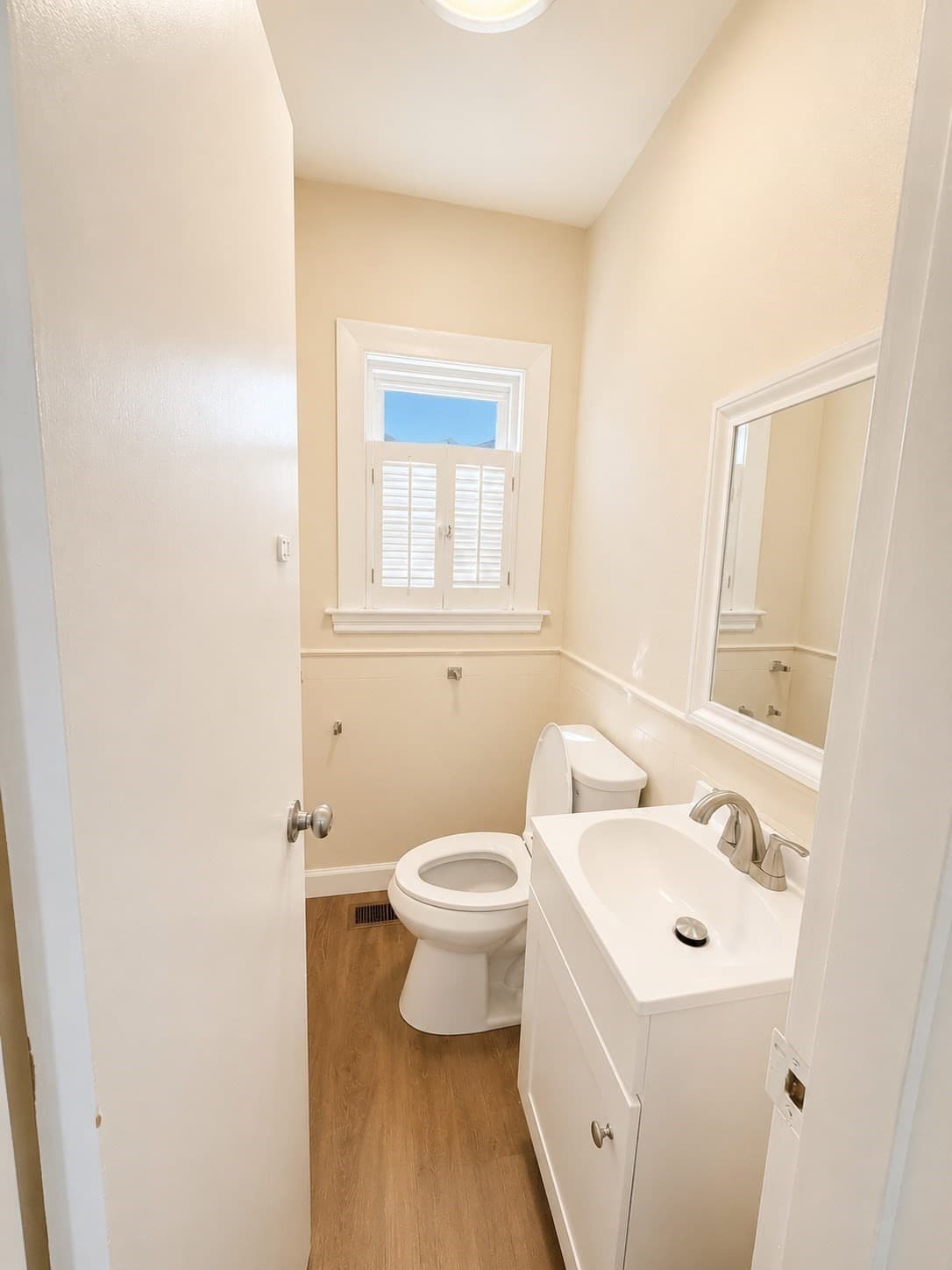 Single Family Residence at 64 Havelock St, Malden MA 02148, Malden, photo 9 of 19