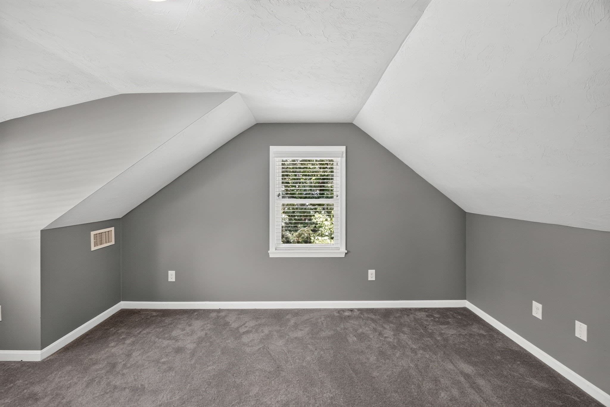 Single Family Residence at 52 Willimantic Drive, Barnstable MA 02648, Barnstable, photo 22 of 37