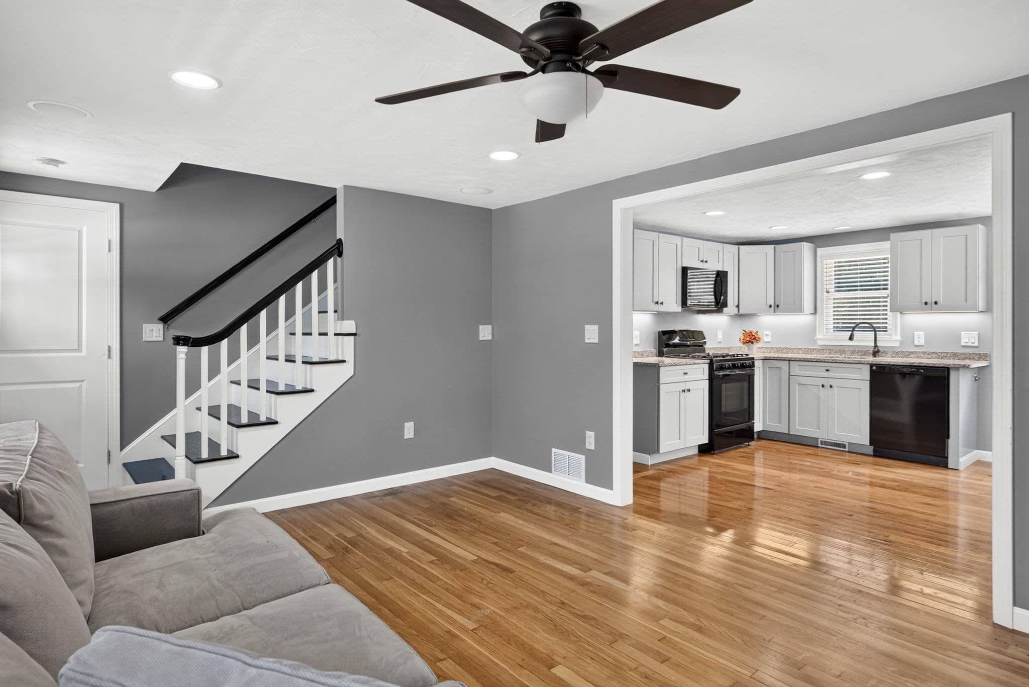 Single Family Residence at 52 Willimantic Drive, Barnstable MA 02648, Barnstable, photo 15 of 37