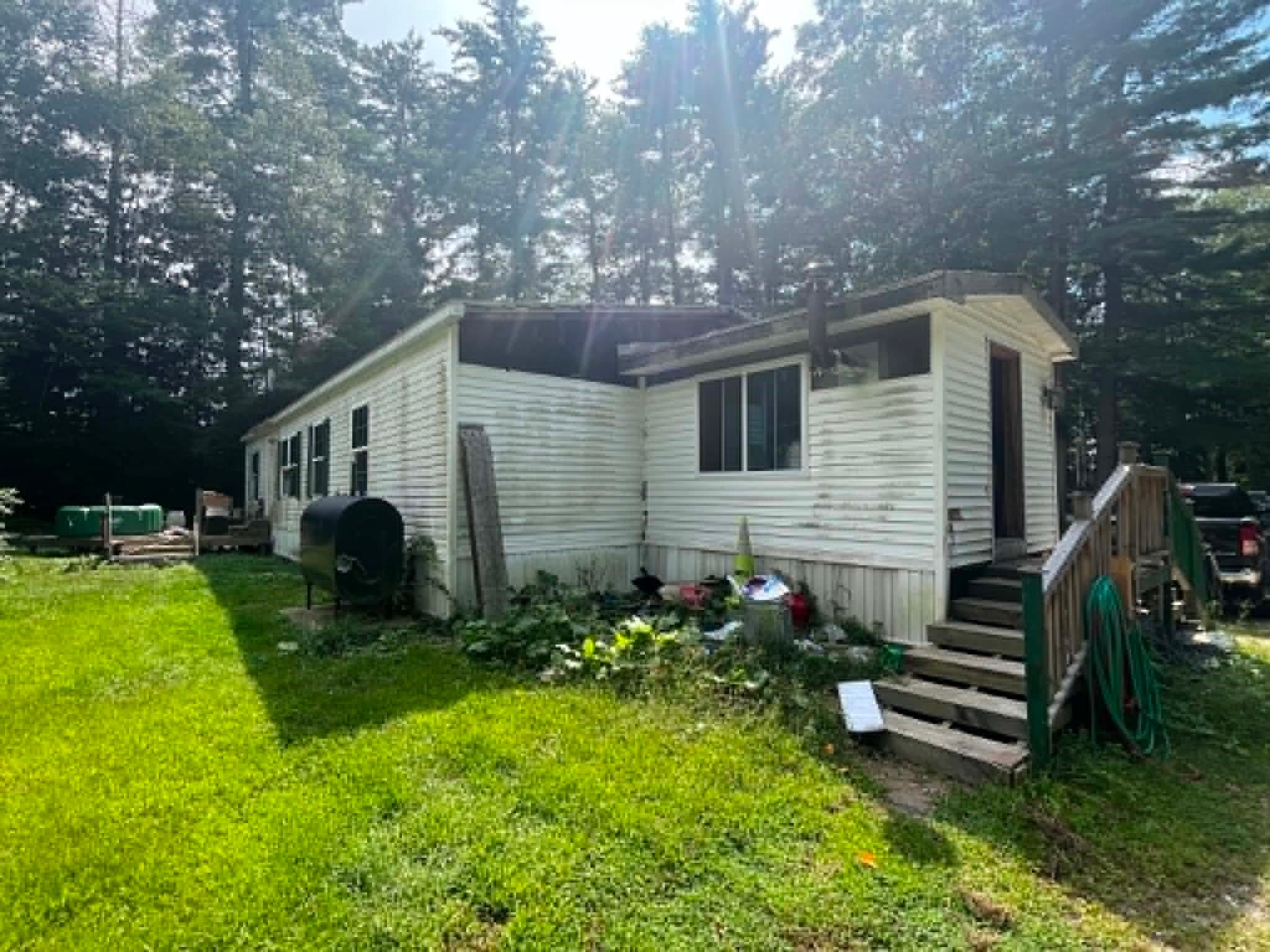 513 E River St, Orange MA 01364