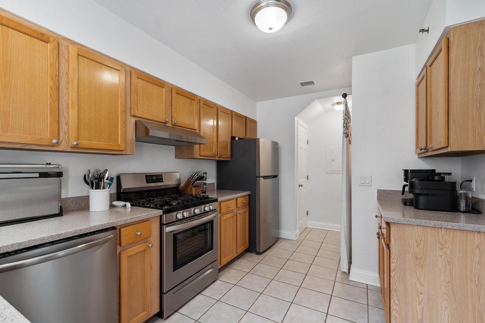 Condominium at 18 Bates # A, Harvard MA 01432, photo 16 of 34