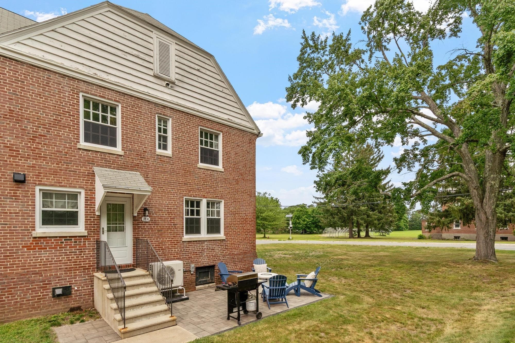 Condominium at 18 Bates # A, Harvard MA 01432, photo 5 of 34