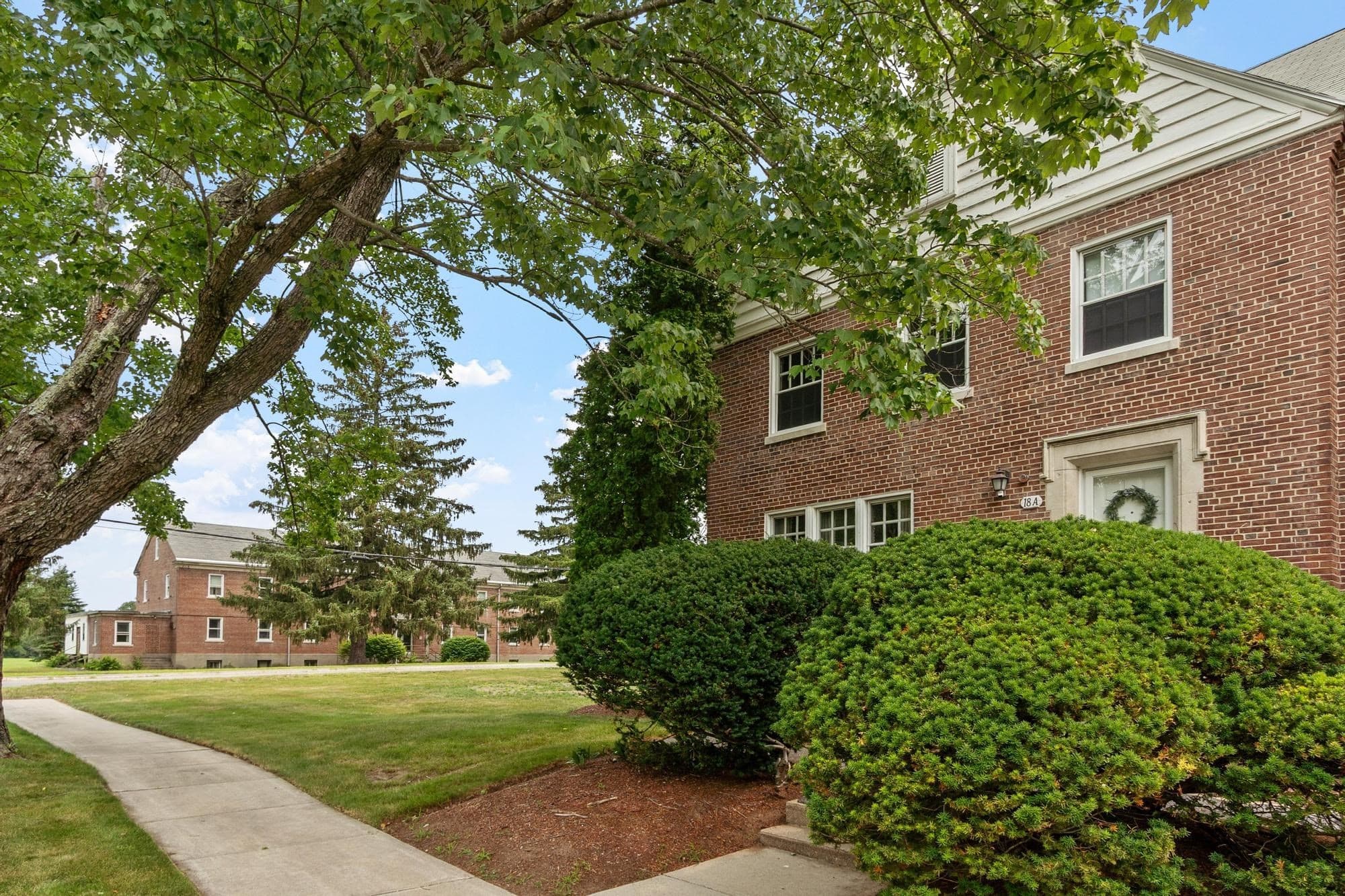 Condominium at 18 Bates # A, Harvard MA 01432, photo 4 of 34