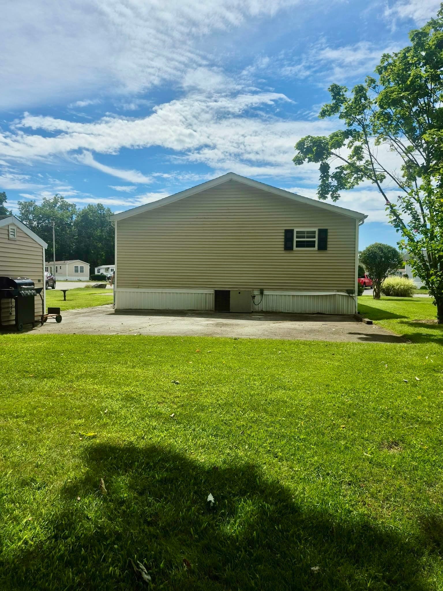 Mobile Home at 47 Nantucket Drive # 47, Taunton MA 02780, Taunton, photo 6 of 28