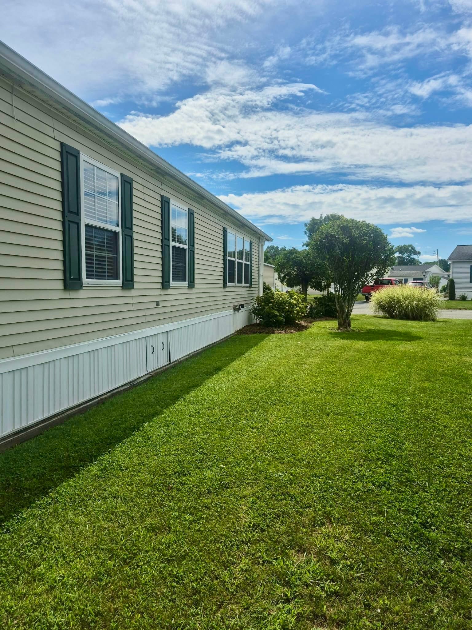 Mobile Home at 47 Nantucket Drive # 47, Taunton MA 02780, Taunton, photo 5 of 28