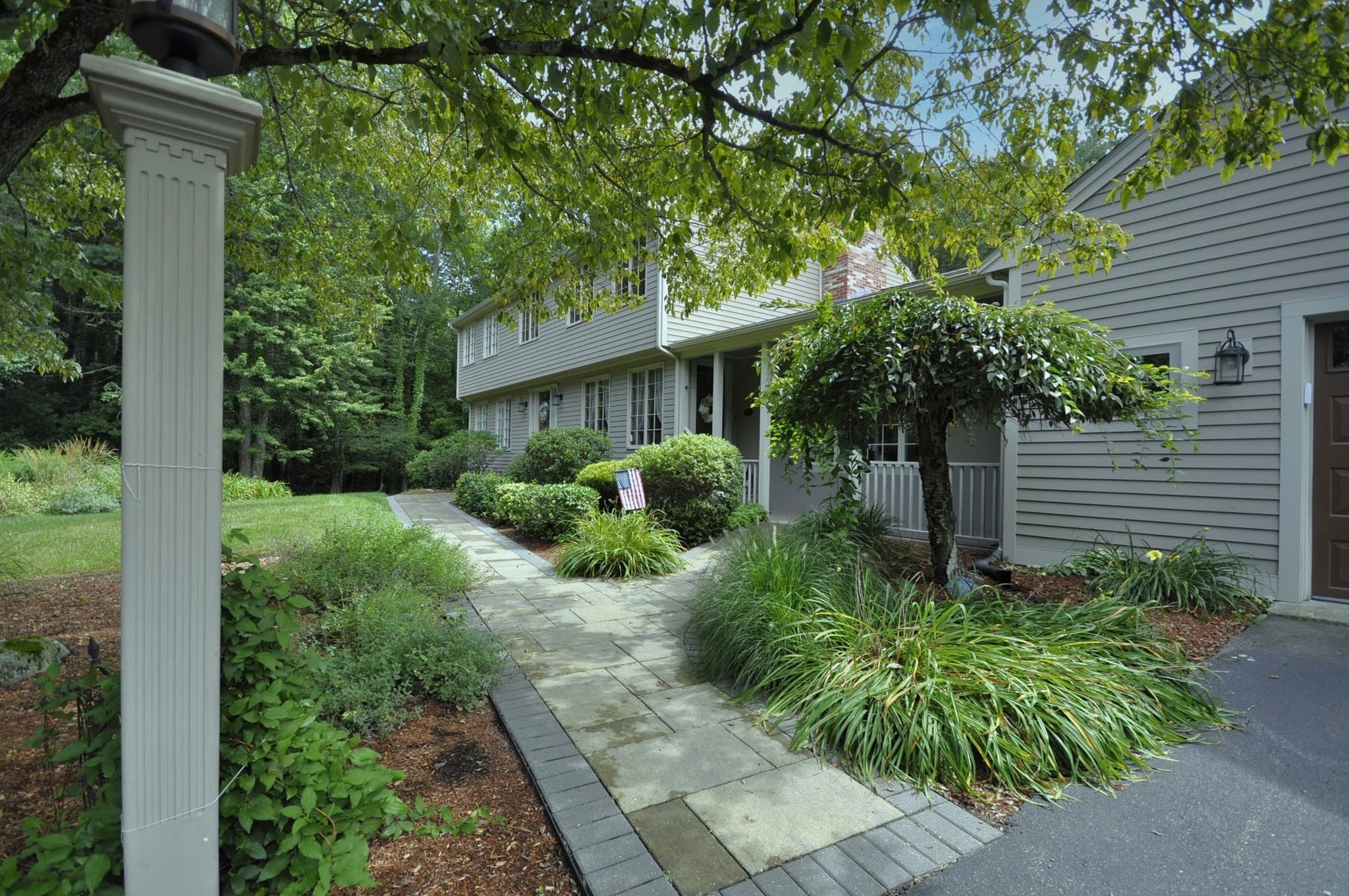 Single Family Residence at 34 River Rd, East Bridgewater MA 02333, East Bridgewater, photo 2 of 42