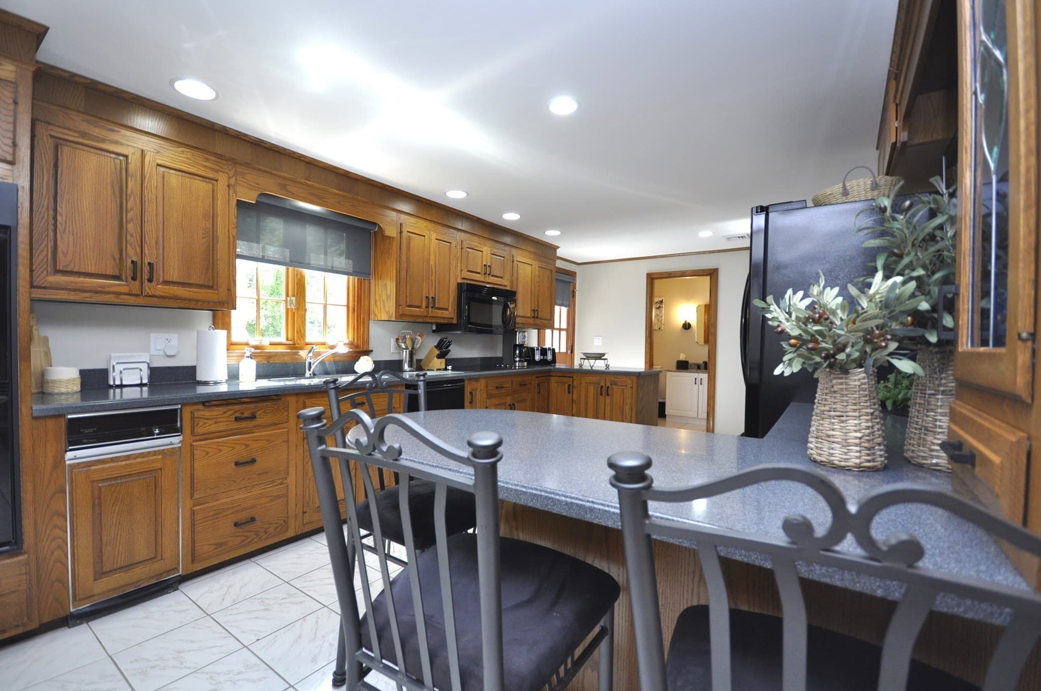Single Family Residence at 34 River Rd, East Bridgewater MA 02333, East Bridgewater, photo 10 of 42