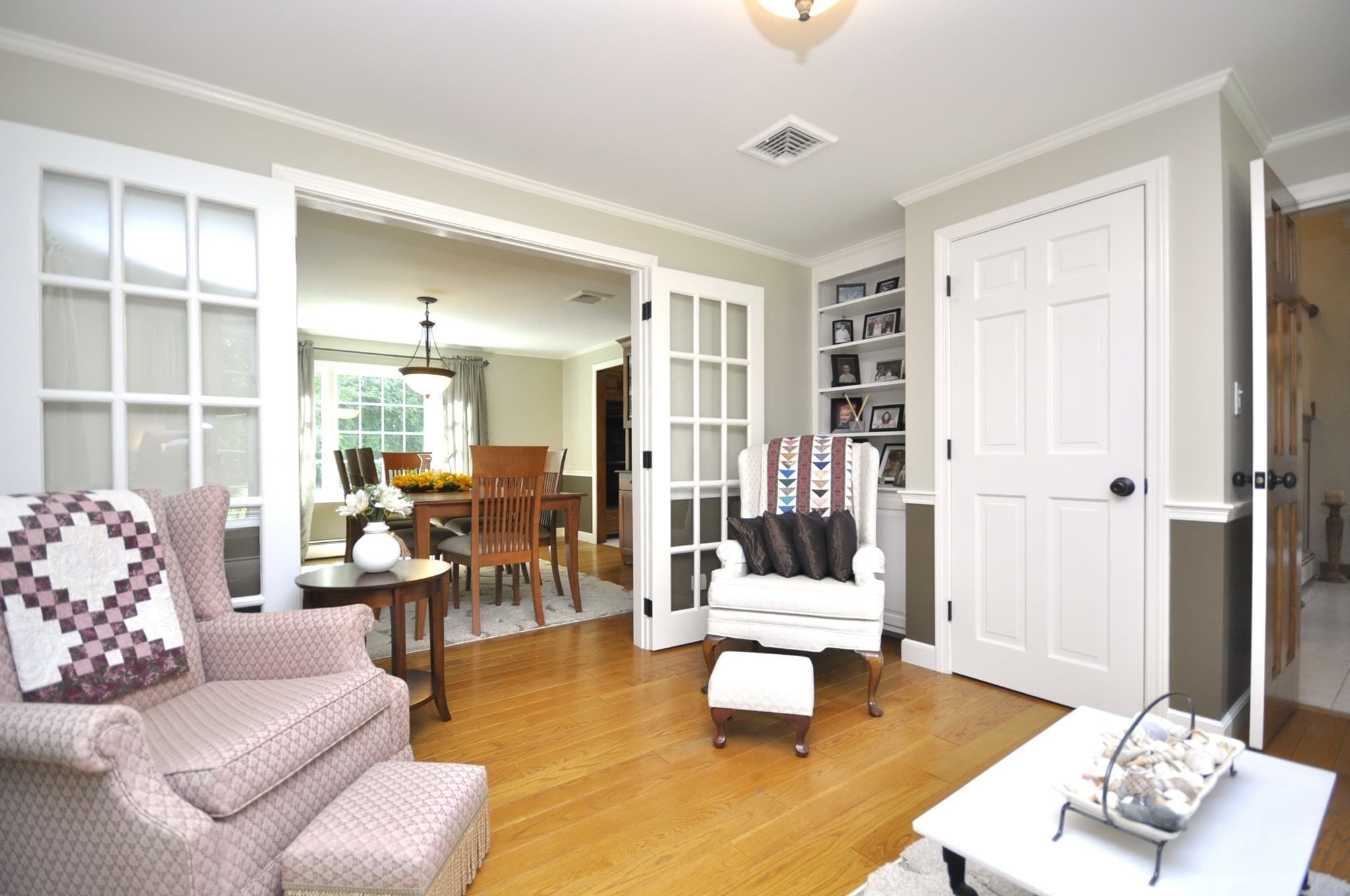 Single Family Residence at 34 River Rd, East Bridgewater MA 02333, East Bridgewater, photo 8 of 42