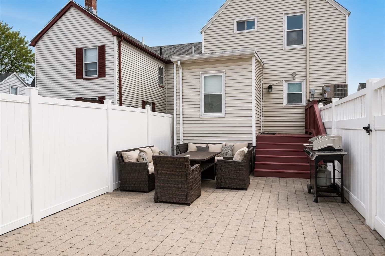 Condominium at 28 Everett Steet # 1, Woburn MA 01801, Woburn, photo 7 of 18